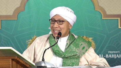 Bayi Baru Lahir Memangnya Boleh Jika Tidak Diadzani? Buya Yahya Ungkap Hukum Mengumandangkan Adzan di Telinga Anak Baru Lahir Menurut 4 Mazhab