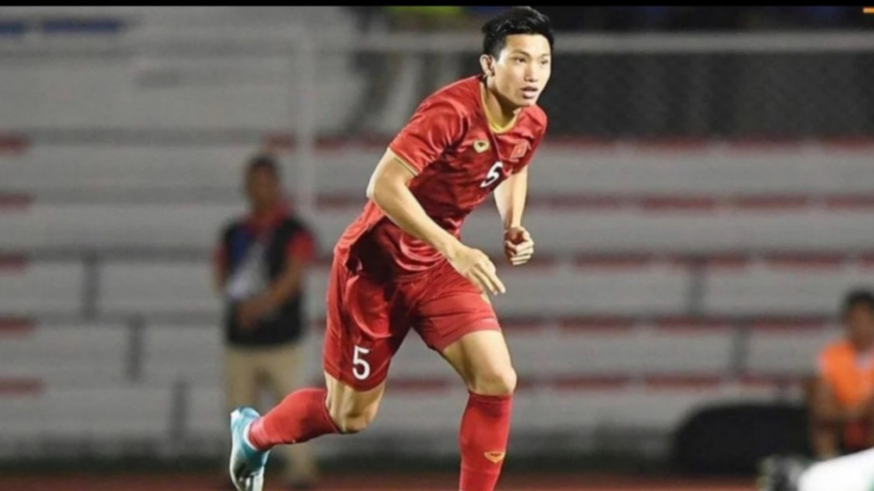 Bek Vietnam yang Rendahkan Pemain Naturalisasi Timnas Indonesia Ini Ketiban Sial
            - galeri foto