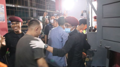 Razia Mendadak, Ratusan Benda Terlarang Ditemukan di Kamar Tahanan Lapas Kelas IIB Cianjur