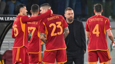 Hasil Liga Italia Serie A 2023/2024: Gianluca Mancini Bantu AS Roma Permalukan Lazio 1-0 di Derby della Capitale