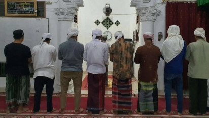 Jemaah Tarekat Naqsabandiyah di Kota Padang Gelar Shalat Tarawih Malam Ini