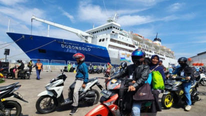 Diangkut KM Dobonsolo, 2.435 Pemudik Bersepeda Motor Tiba di Pelabuhan Tanjung Emas Semarang