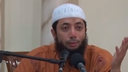 Siapa Bilang Laki-laki Tidak Boleh Shalat di Rumah? Ustaz Khalid Basalamah Bilang Justru Sangat Diperbolehkan, tapi... 