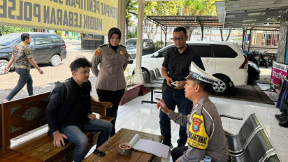Mudik Lebaran, Warga Malang Manfaatkan Penitipan Kendaraan Gratis di Kantor Polisi