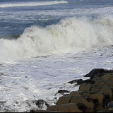 BMKG Peringatkan Gelombang Laut hingga 4 Meter di NTB, Nelayan dan Pelayaran Diminta Waspada