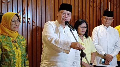 Airlangga Hartarto Tak Temani Jokowi Salat Idul Fitri di Masjid Istiqlal, Ternyata Ini Alasannya