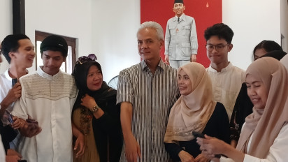 Hari Pertama Lebaran, Ganjar Pranowo Gelar Open House di Kediaman Barunya di Sleman