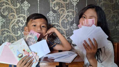 Tradisi Pecingan, Berkah Lebaran Bagi Anak-anak di Brebes Setelah Sebulan Berpuasa