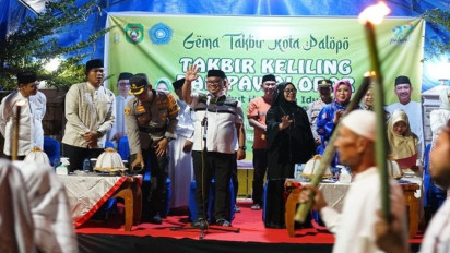 Pawai 1.000 Obor Meriahkan Malam Takbiran di Palopo