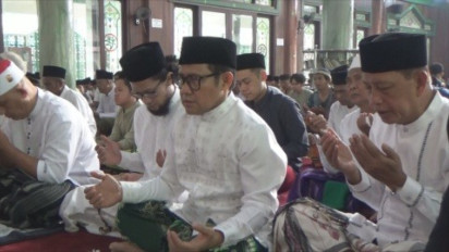 Ikuti Sholat Idul Fitri di Jombang, Ini yang Dikatakan Cak Imin