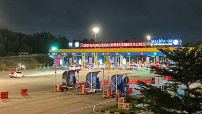 Info Mudik, Hari Pertama Lebaran Arus Mudik Masuk Gerbang Tol Kalikangkung Masih Cukup Tinggi