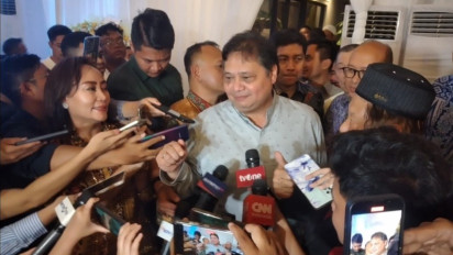 Menko Airlangga Hartarto Tegaskan Tak Bicarakan Politik dengan Prabowo Saat Open House Lebaran