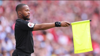 Usulan Wenger Soal Perubahan Aturan Offside Ditolak UEFA