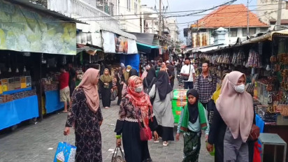 Unjung - unjung dan Ater-ater, Tradisi Unik Kampung Arab Ampel yang Tetap Lestari hingga Sekarang