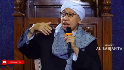 Awas Keliru, Bangun dari Sujud saat Shalat Apakah Harus Angkat Tangan? Ternyata Kata Buya Yahya yang Benar...