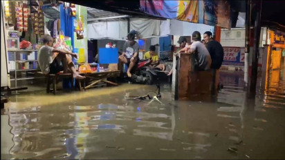 Tanggul Kali Baru Bekasi Jebol, 500 KK Terdampak Banjir Setinggi 1 Meter, Ketua RW: Sebagian Rumah Ditinggal Mudik