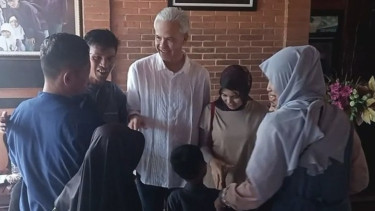 Gelar Open House Lebaran di Purbalingga, Ganjar: Saya Senang Sekali