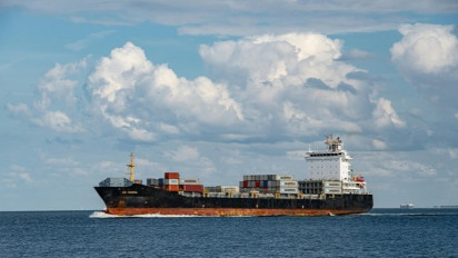 Memanas! Kapal Kontainer Milik Pengusaha Israel Disita Pasukan Iran