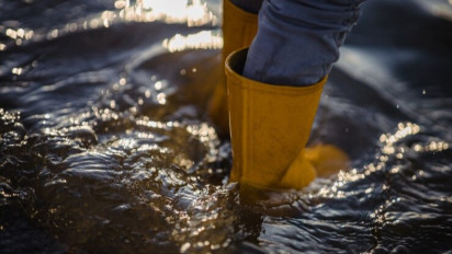Warga DKI Jakarta Wajib Waspada, Katulampa Naik Status Siaga III, 13 RT di Jaktim Masih Ada Genangan Akibat Hujan