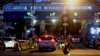 172 Ribu Lebih Penumpang Tiba di Pelabuhan Merak dalam 2 Hari saat Puncak Arus Balik Lebaran 2024