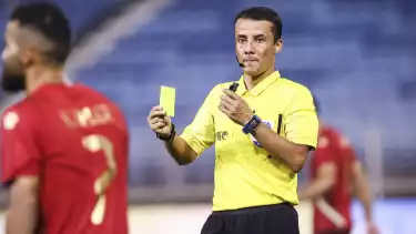 Wasit asal Tajikistan, Nasrullo Kabirov