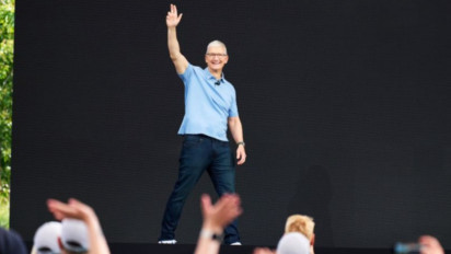 CEO Apple Tim Cook ke Indonesia Besok, Menperin Ungkap Peluang Investasi: Ada Kejutan Apa?