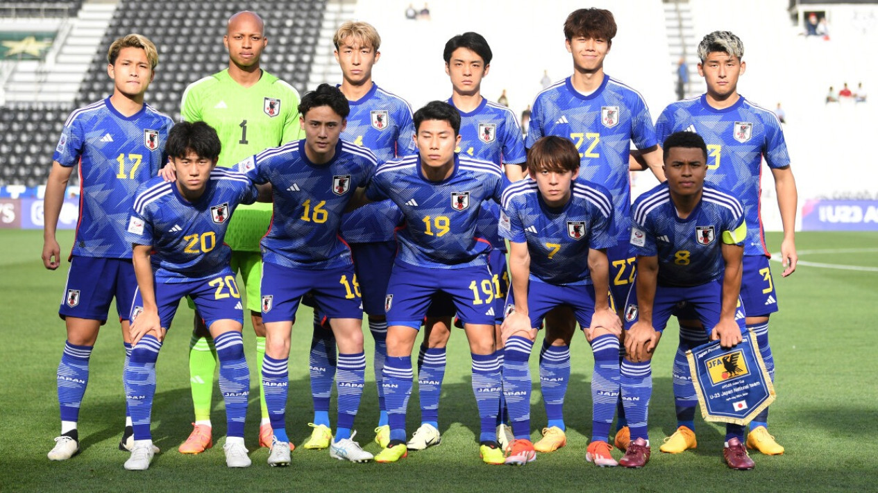 Rekan Satu Tim Justin Hubner Diusir Wasit di Laga Jepang Vs China 
            - galeri foto