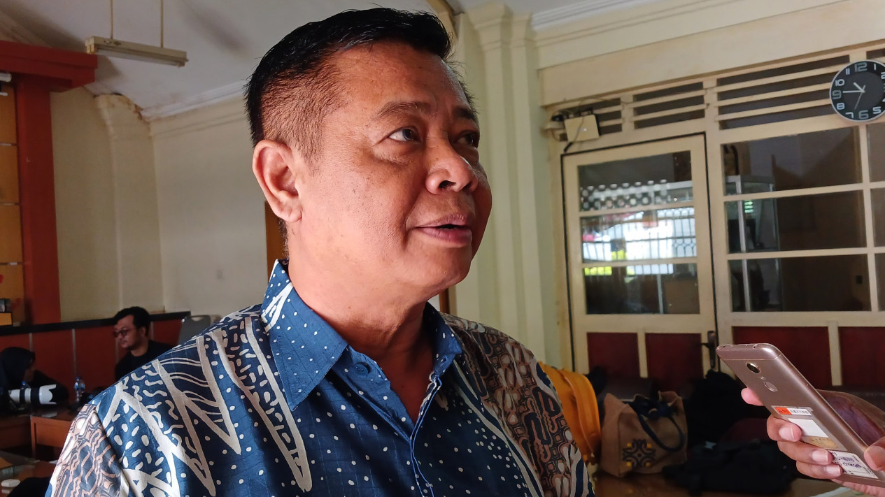 Ramai Kebijakan Baru Seragam Sekolah, PGRI DIY Sebut Perlu Toleransi Waktu dan Jalan Alternatif
            - galeri foto