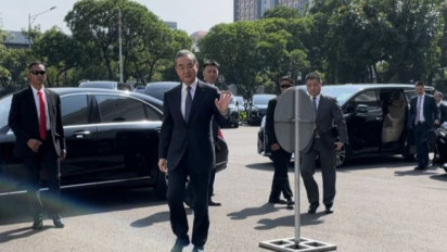 Bertemu Dengan Menlu Wang Yi di Istana, Presiden Jokowi Minta China Bangun Moda Transportasi di IKN