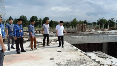 Makan APBD Rp150 Miliar, Proyek Islamic Center Jambi Disidak Gubernur Al Haris: Saya Minta Selesai Tepat Waktu