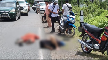 Gamis Tersangkut di Gir Motor, Dua Wanita Berboncengan Tersungkur di Aspal