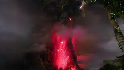 Erupsi Gunung Ruang Terjadi Beberapa Kali, Warga Diminta Evakuasi Imbas Level Naik jadi Awas