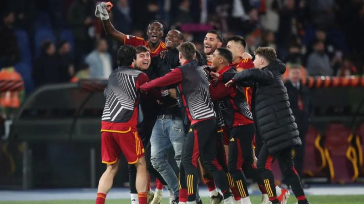 Daftar Semifinalis Liga Europa 2023/2024: Liverpool Tersingkir, Bayer Leverkusen Terus Melaju
            - galeri foto