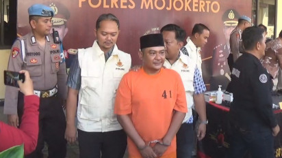 Halal Bihalal dengan Bupati, Kades di Mojokerto Ditangkap Paksa Tim Unit Tipikor karena Gelapkan APBdes Rp360 Juta