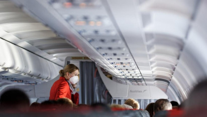 Banyak Perempuan yang Berminat Jadi Pramugari, Memangnya Tahu Bakal Terima Gaji Berapa? Tak Disangka Ternyata Segini Nominalnya..