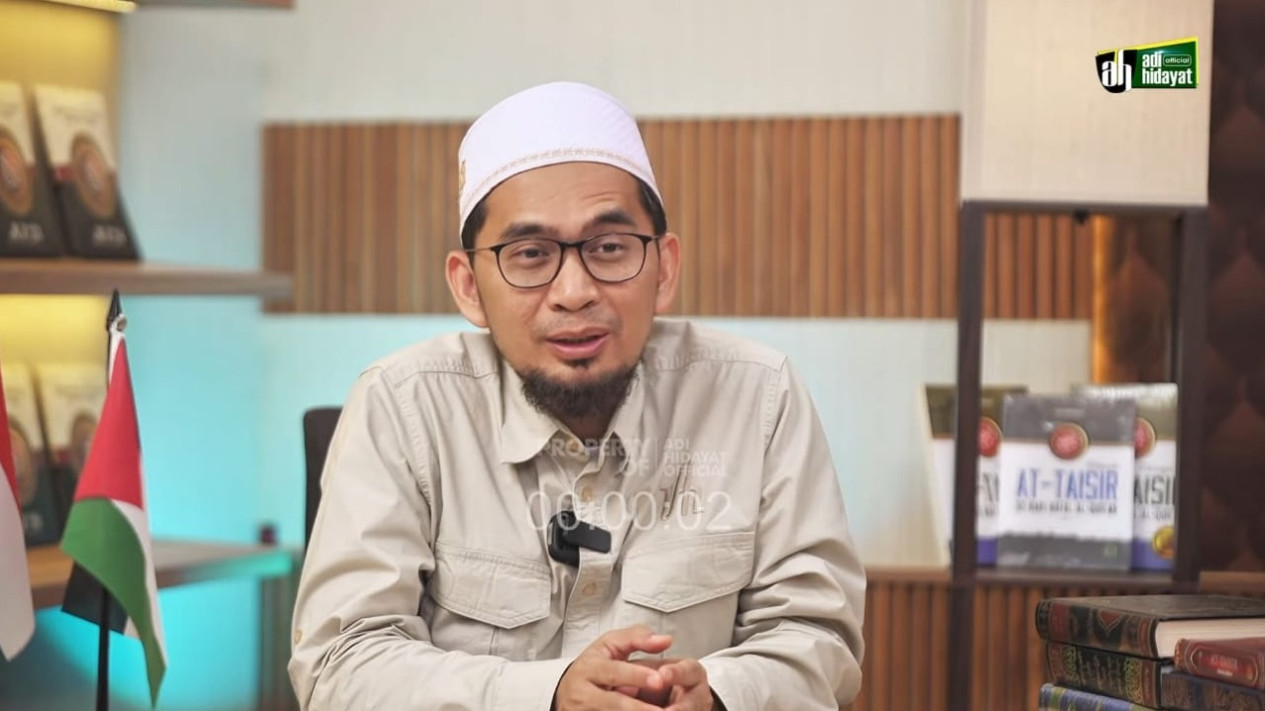 Mulai Nanti Amalkan Ini di Waktu Sahar atau Sebelum Subuh, Ustaz Adi Hidayat Menyebut Ciri-Ciri Orang Bertakwa yang Tinggal di Taman Surga
            - galeri foto