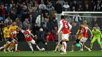 Hasil Liga Inggris 2023/2024: Leandro Trossard dan Martin Odegaard Kirim Arsenal ke Puncak, Geser Manchester City