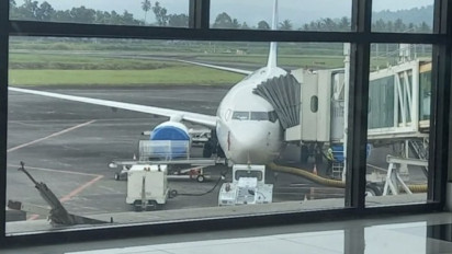Masih Ada Abu Vulkanik Gunung Ruang, Penutupan Sementara Bandara Sam Ratulangi Diperpanjang Hingga 22 April 2024