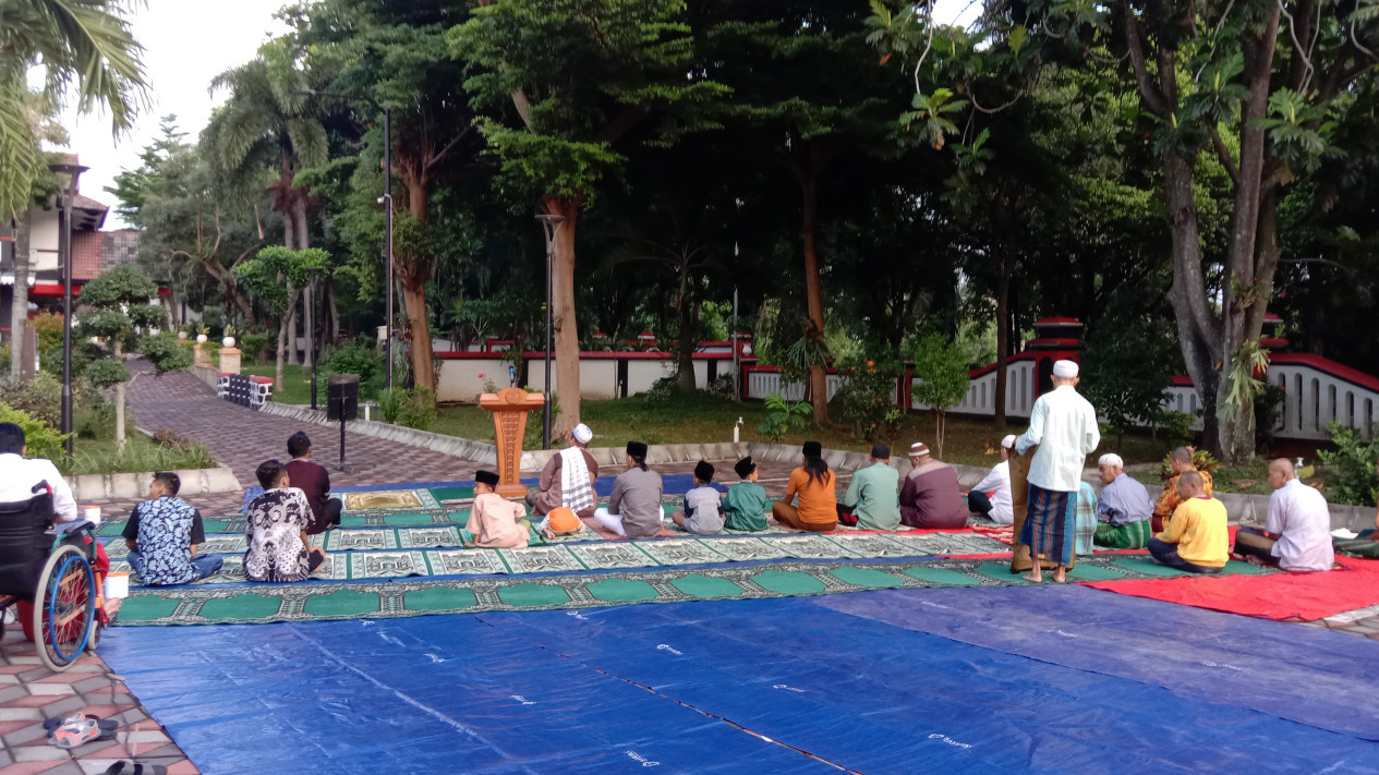 Indahnya Lebaran Bersama ODGJ
            - galeri foto