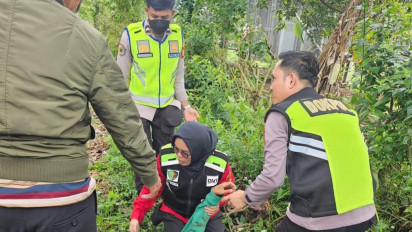 Hari Kartini: Nyetir Sendiri Patroli di Pelosok Desa, Wanita ASN Polri Ini Beri Pelayanan Kesehatan Gratis
