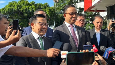 AMIN Tiba di Gedung MK untuk Dengarkan Putusan Sengketa Pilpres 2024, Cak Imin: Mohon Doanya