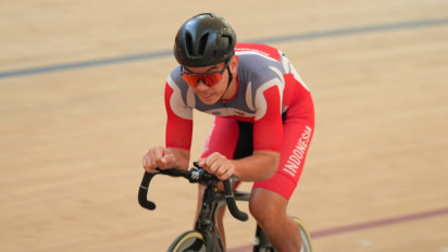 Bangga! Atlet Balap Sepeda Bernard Van Aert Borong 3 Medali di Asian Track Championships 2025