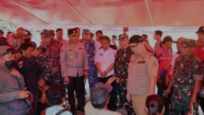 Polisi Terjunkan 128 Personel Bantu Masyarakat Terdampak Bencana Erupsi Gunung Ruang