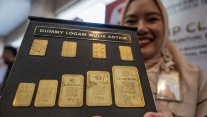 Kian Terpuruk, Harga Emas Antam Turun Empat Hari Berturut-Turut ke Rp1,319 Juta per Gram