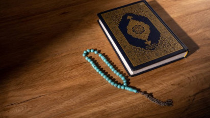 Bacaan Al-Qur'an Surat Al-Hijr Ayat 6-10 Lengkap Tulisan Arab, Latin, dan Artinya