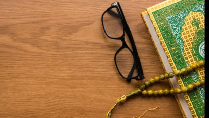 Bacaan Al-Qur'an Surat Al-Hijr Ayat 11-15 Lengkap Tulisan Arab, Latin, dan Artinya