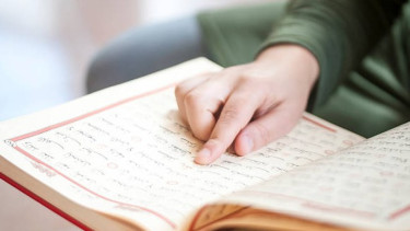 Bacaan Al-Qur'an Surat Al-Hijr Ayat 46-50 Lengkap Tulisan Arab, Latin, dan Artinya