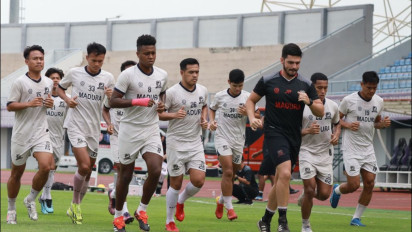 Laga Dewa United Vs Madura United Ditunda Akibat Hujan Deras, Skor Masih Imbang 0-0