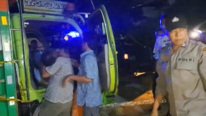 Sopir Truk Ekspedisi Pengiriman Barang Mendadak Tewas di Baubau, Sang Anak Pingsan Tak Tahan Melihat Ayahnya Kaku