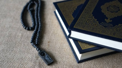 Bacaan Al-Qur'an Surat Al-Hijr Ayat 76-80 Lengkap Tulisan Arab, Latin, dan Artinya